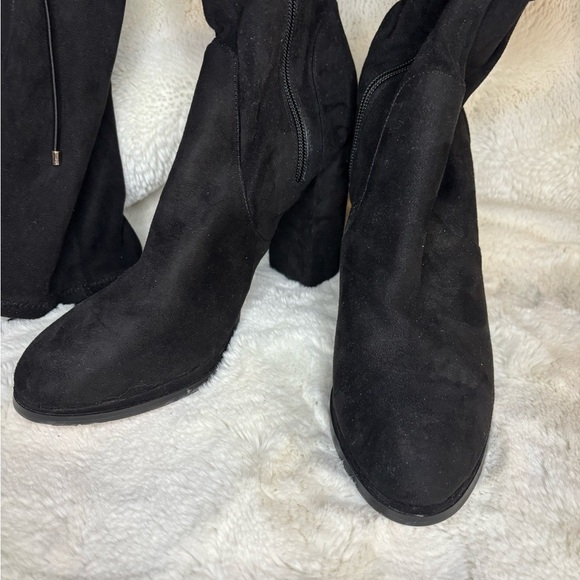 Black Suede Over-the-Knee Boots size 9 - Picture 2 of 6